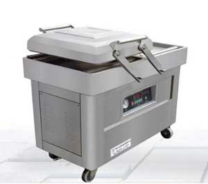 不斷的調整讓食品真空包裝機更加的完善