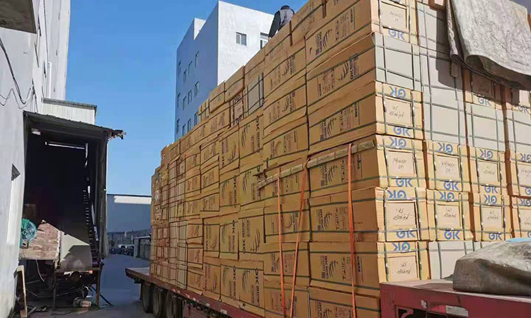 不銹鋼配電箱已發(fā)貨，各地批發(fā)商請(qǐng)接駕！